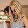 Rachel Zoe en train de faire du shopping pour son fils Skyler  chez Bonpoint à Los Angeles, le 23 juin 2011. Elle ne refuse rien à son fils !