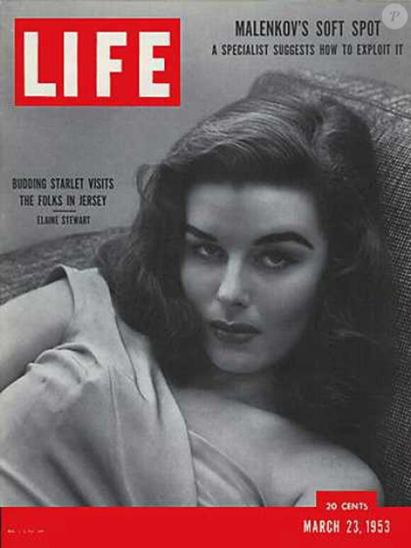 Elaine Stewart en couverture du magazine Life, en mars 1953.