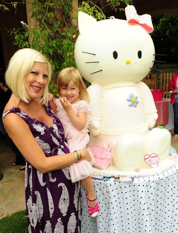 Tori Spelling a organisé une belle surprise pour les trois ans de sa fille, Stella.