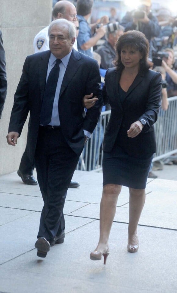 Dominique Strauss-Kahn et Anne Sinclair à l'audience du 6 juin 2011, à New York.