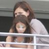 Suri Cruise s'est maquillée pour l'anniversaire de son papa Tom Cruise. Miami, 3 juillet 2011