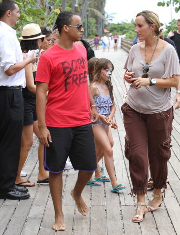 Connor, le fils adoptif de Tom Cruise, a bien profité de ce week-end en famille. Miami, 3 Juillet 2011