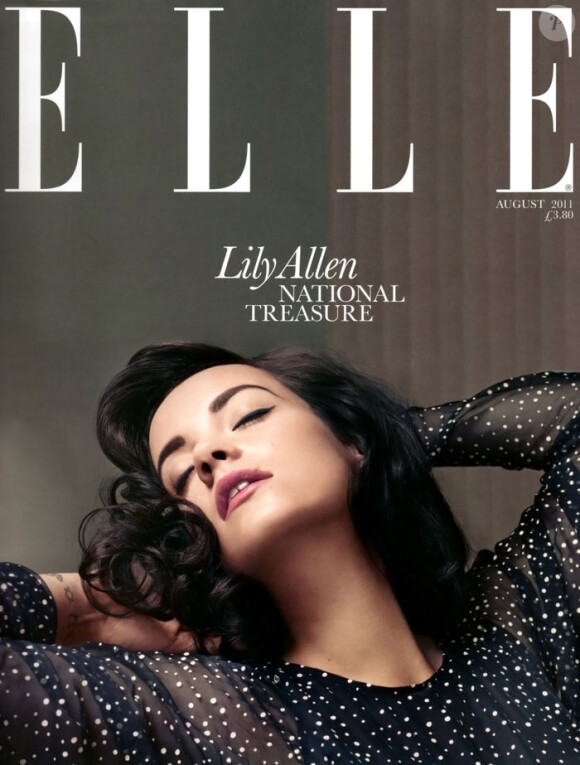 Pulpeuse et sensuelle, Lily Allen pose pour la couverture du Elle anglais pour le numéro d'Août 2011.