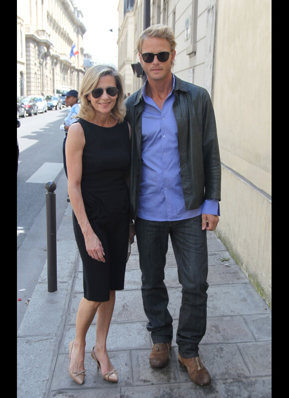 Arnaud Lemaire et Claire Chazal lors du Défilé Dior Haute Couture, le 4 juillet 2011 à Paris
