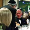 Le 5 juillet 2011, le prince Charles et son épouse Camilla Parker Bowles honoraient le dîner du 250e anniversaire du conseil des députés juifs britanniques, à Londres.