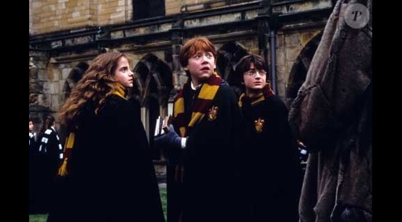 Emma Watson (Hermione), Rupert Grint (Ron) et Daniel Radcliffe (Harry) dans le film Harry Potter et la Chambre des secrets - 2002