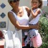 Halle Berry et son trésor de fille, Nahla, le 11 juillet 2011 à Los Angeles 
