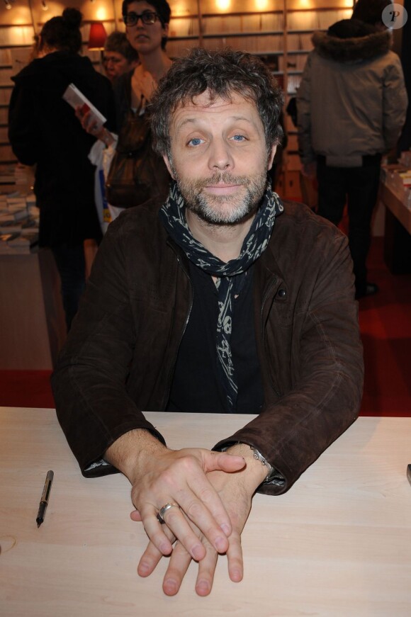 Stéphane Guillon au Salon du Livre de Paris, le 20 mars 2011.