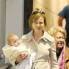 Nicole Kidman et ses filles Sunday Rose et Faith Margaret, le 28 juin à l'aéroport de Sydney