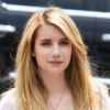 L'actrice et chanteuse américaine Emma Roberts a été aperçue dans les rues de Los Angeles, un café à la main, dans une tenue très confortable. Le 13 juillet 2011.