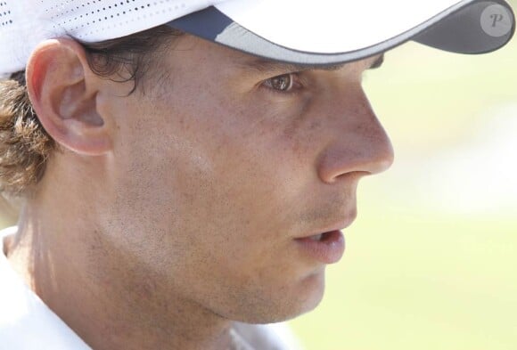 Rafael Nadal, en vacances chez lui à Majorque, s'adonnait le 16 juillet 2011 au golf, son autre passion.