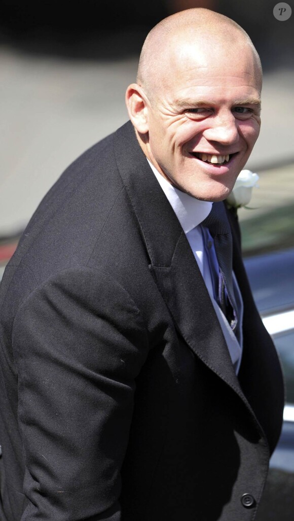 Mike Tindall arrive à l'église Canongate Kirk, le 30 juillet 2011, à Edimbourg, en Ecosse. Il est détendu à l'idée d'épouser sa bien-aimée Zara Phillips.