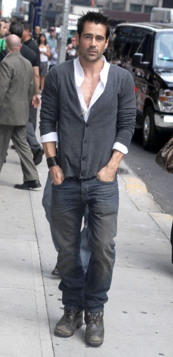 Colin Farrell, toujours aussi sexy, à son arrivée au Late Show de David Letterman à New York le 1 août 2011.