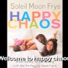 Soleil Moon Frye dans sa vidéo promo pour son livre Happy Chaos
