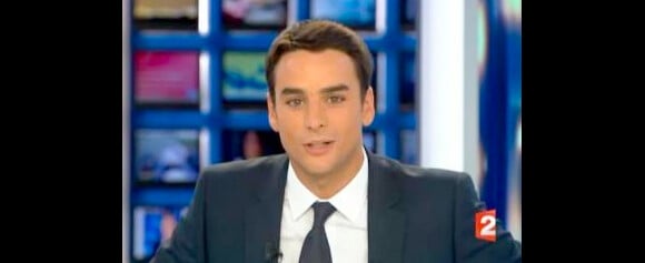 Julian Bugier anime désormais le journal de 20 heures de France 2 en l'absence de Laurent Delahousse.