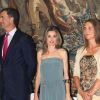 Felipe, Letizia et Elena d'Espagne lors d'un dîner de gala, à Palma de Majorque. 7 Août 2011
 