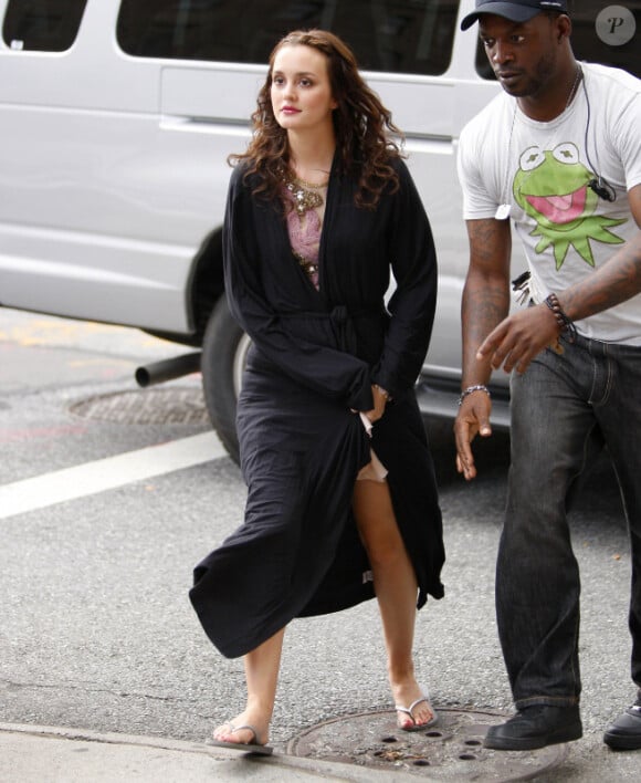 Leighton Meester sur le tournage de Gossip Girl le 10 août 2011 à New York