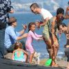 Halle Berry sa fille et son chéri sur la plage pour son anniversaire !