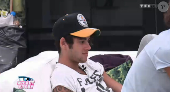 Simon dans Secret Story 5