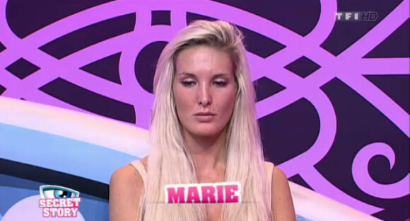 Marie se sent mal aimée dans Secret Story 5