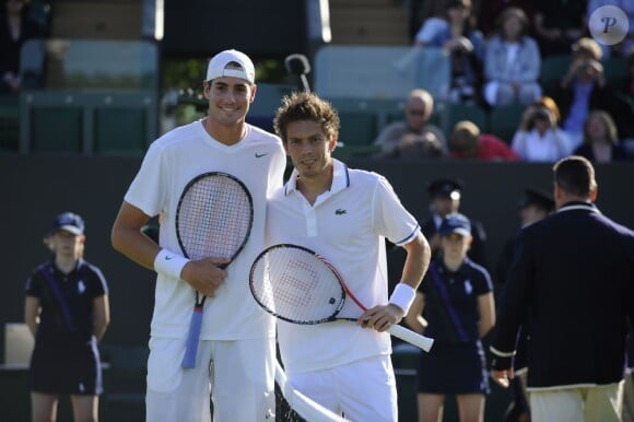 Nicolas Mahut et John Isner, à Wimbledon en juin 2010