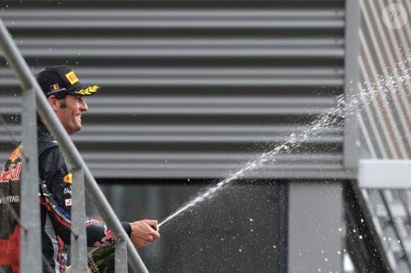 Marc Webber semble très heureux d'avoir terminé second du grand prix de Belgique disputé à Spa-Francorchamps le 28 août 2011...