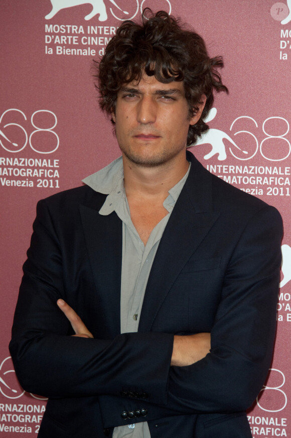 Louis Garrel lors du photocall du film Un été brûlant au festival de Venise le 2 septembre 2011