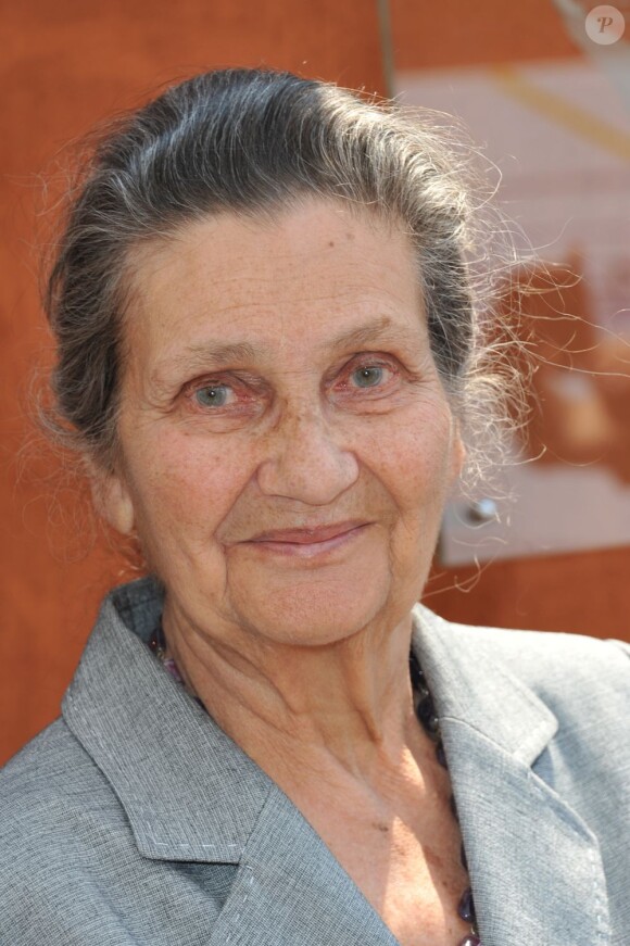 Simone Veil à Paris en juin 2011