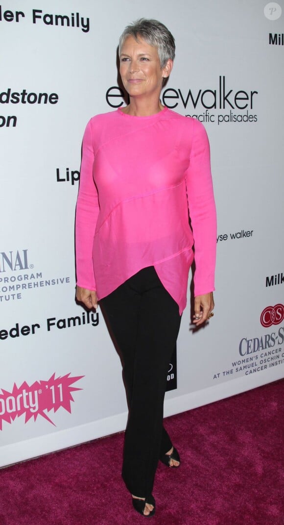 Jamie Lee Curtis lors de la 7ème édition de la Pink Party organisée en faveur de la lutte  contre le cancer du sein, au W. Hotel, Hollywood, le 10 septembre 2011