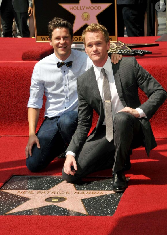 Neil Patrick Harris reçoit son étoile sur Hollywood Boulevard, le 15 spetembre 2011. Ici avec son compagnon David Burtka.