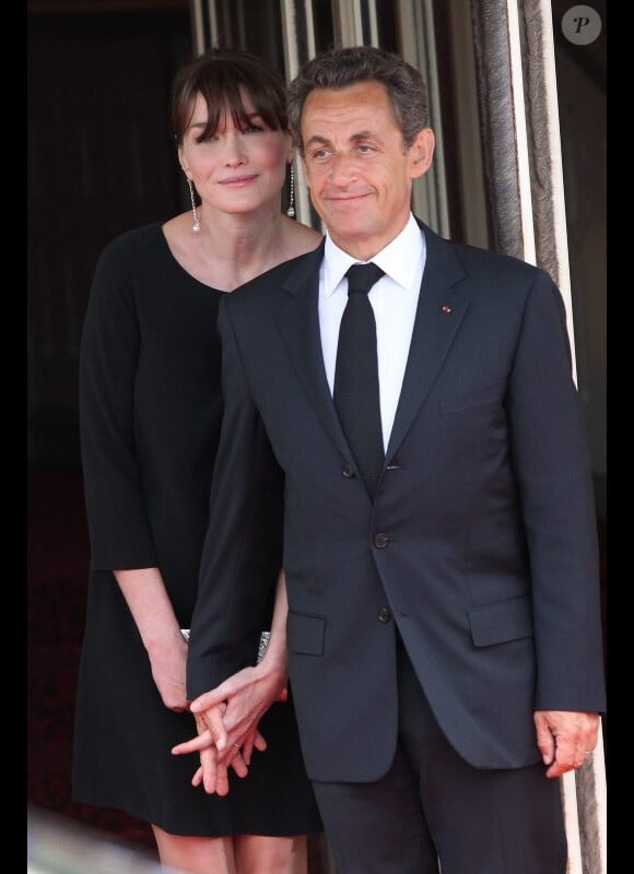 Carla Bruni-Sarkozy et le président de la République en mai 2011 à Deauville 