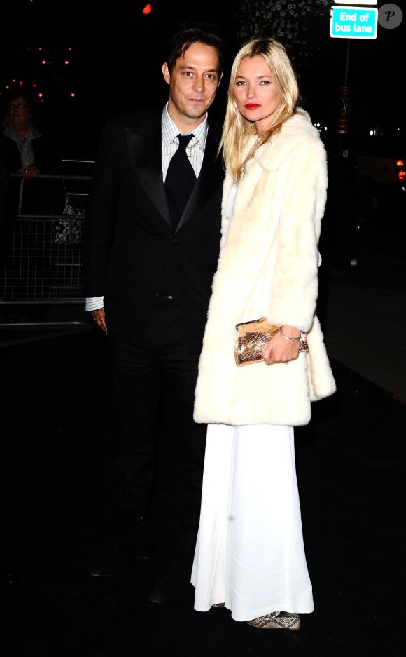 Jamie Hince et Kate Moss à la Moet & Chandon Etoile Awards Party à Londres le 19 septembre 2011