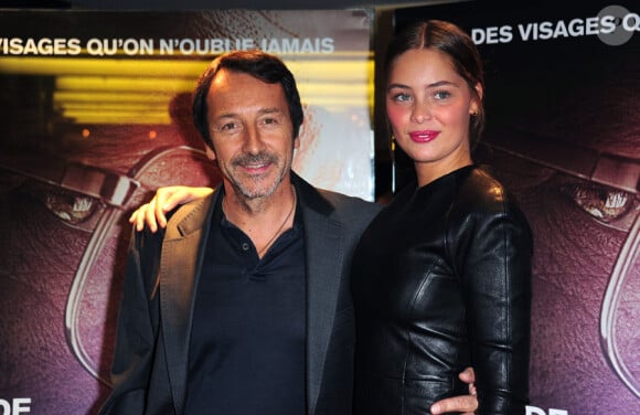 Jean-Hugues Anglade et Marie-Ange Casta lors de l'avant-première du film Mineurs 27 à Paris le 19 septembre 2011