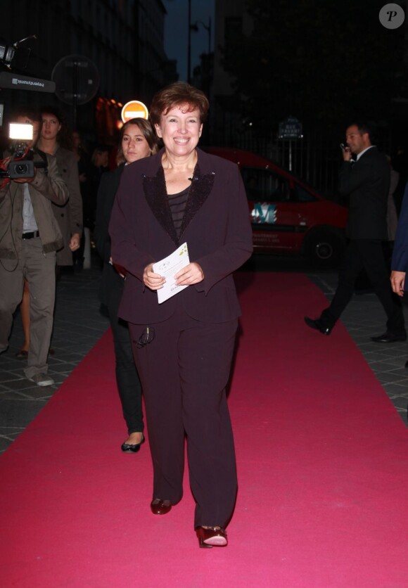 Roselyne Bachelot très en forme à la soirée de l'Ifrad, à l'Opéra comique de Paris, pour un gala organisé pour la recherche contre la maladie d'Alzheimer