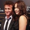Sean Penn et Shanon Costello officialisent leur amour sur le tapis rouge du festival de Zurich qui honore par la même occasion l'acteur américain. Le 28 septembre 2011.