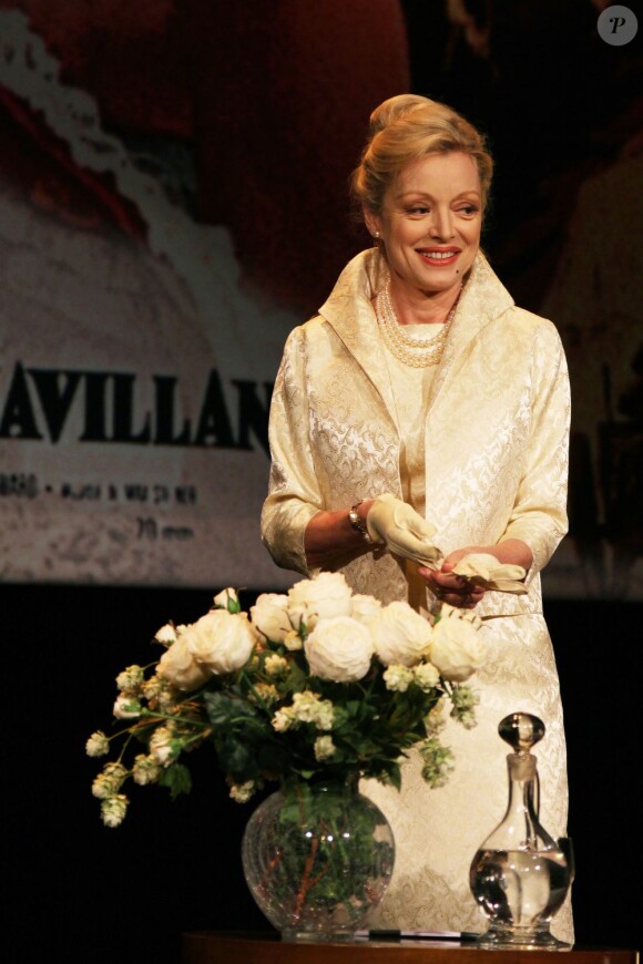 Caroline Silhol au théâtre en octobre 2009