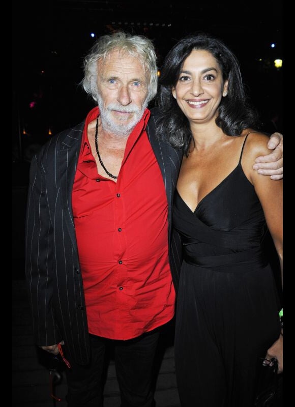 Pierre Richard et son épouse à la soirée organisée par Cristiana Arcangeli pour le  lancement de sa   nouvelle gamme de cosmétiques à L'Arc à Paris, le 1e  octobre 2011