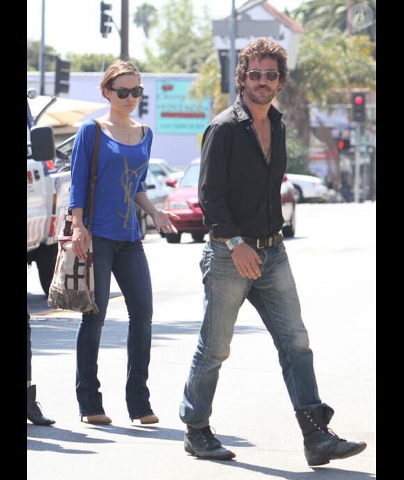 Olivia Wilde et son ex-mari Tao Ruspoli dans les rues de Los Angeles en août 2011