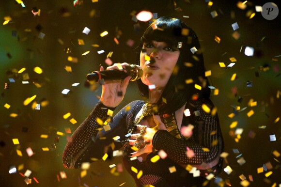 Jessie J était l'invitée de l'émission de rentrée du show allemand de la ZDF Wetten, dass..., le 8 octobre 2011, où elle a interprété son hit Price Tag.
