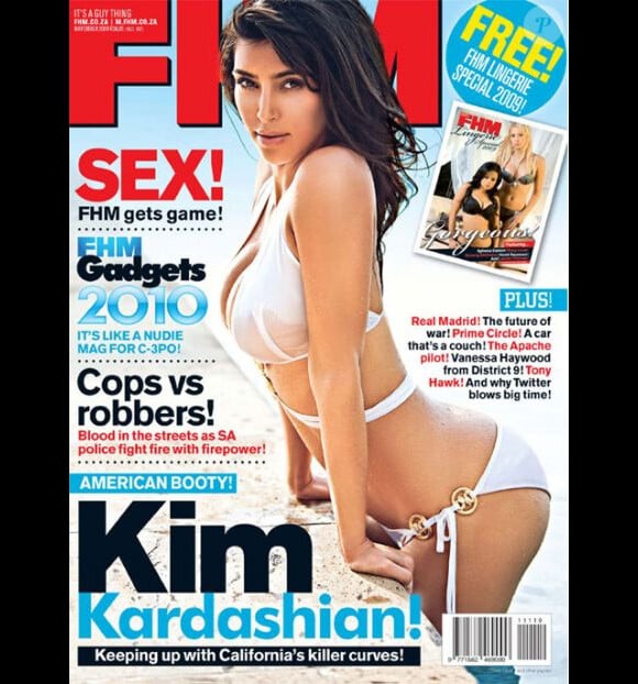Dotée d'un corps hors du commun, Kim Kardashian pose en bikini pour le magazine FHM. Avril 2010.
