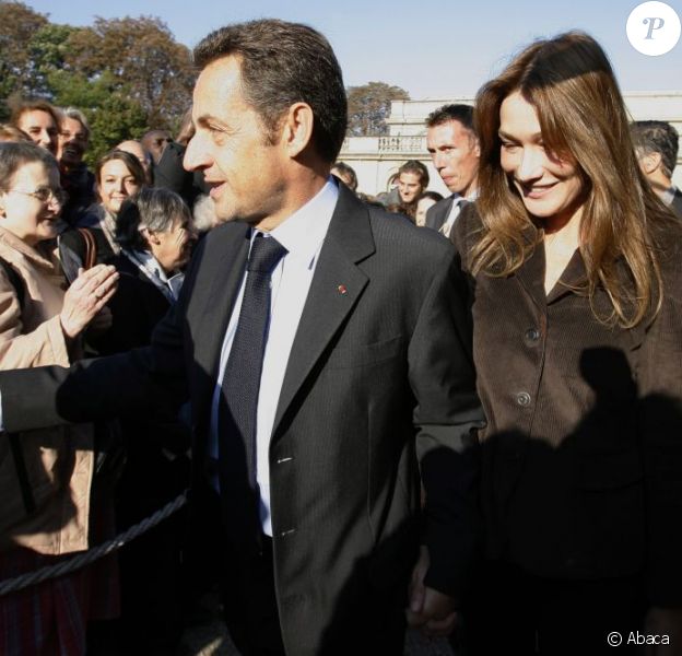 Carla Bruni Et Nicolas Sarkozy Leur Pied De Nez Aux Rumeurs D Accouchement Purepeople