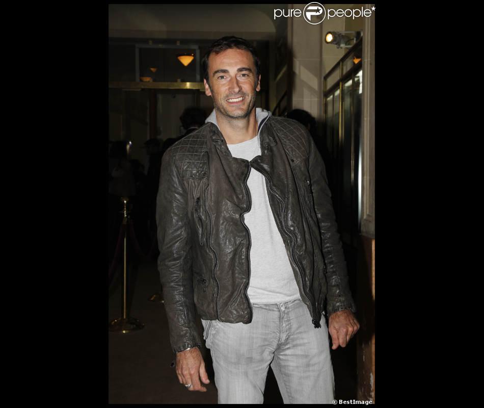 Arnaud Gidoin Lors De La Generale Du On Alone Man Show De Pascal