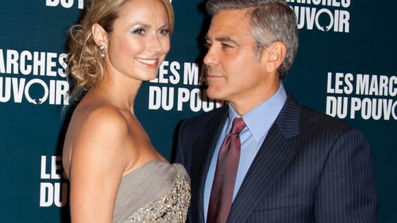 George Clooney et sa Stacy : Regards complices et gestes tendres sous les flashs