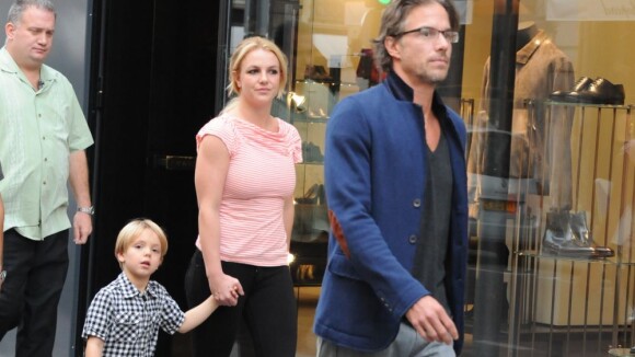 Britney Spears : Une mère poule en promenade avec ses fils dans Paris