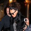 La chanteuse Rihanna se rend dîner à l'Avenue à Paris le 18 octobre 2011, deux jours avant son premier concert à Paris Bercy 