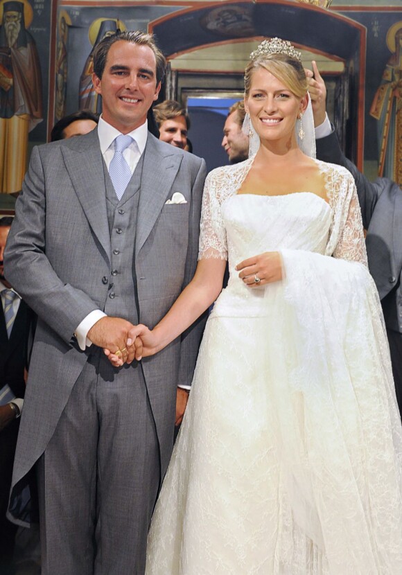 Le prince Nikolaos et la princesse Tatiana de Grèce, ici lors de leur superbe mariage sur l'île de Spetses le 25 août 2010, accueilleront leur premier enfant au printemps 2012. La grossesse de la princesse Tatiana a été révélée le 25 octobre 2011 par le bureau du roi Constantin.