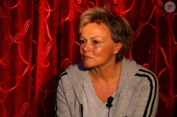 Muriel Robin pour la conférence de presse à Lille d'On ne choisit pas sa famille le 26 octobre 2011