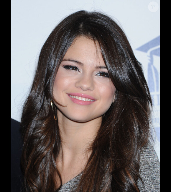 Selena Gomez lors du Fulfillment Fund Stars Gala à Beverly Hills, le 1 novembre 2011