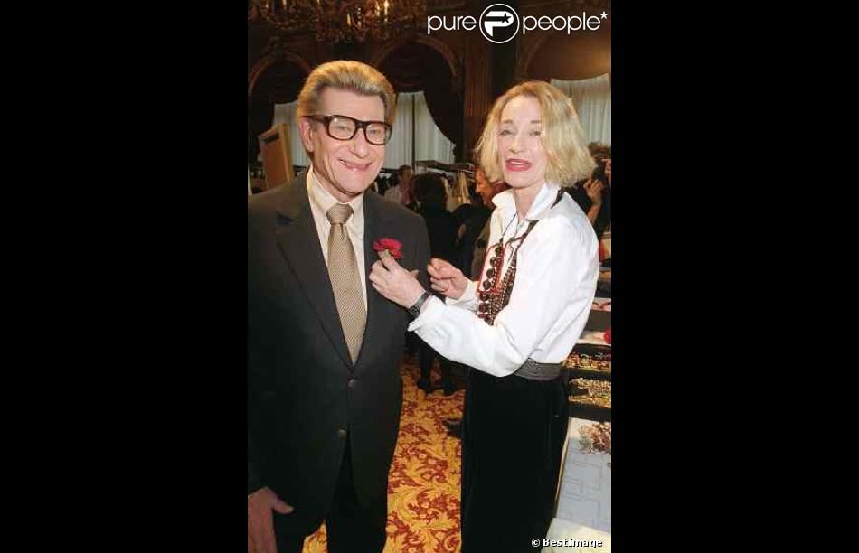 Yves Saint Laurent Et Loulou De La Falaise Loulou de la Falaise et Yves Saint Laurent en janvier 2001 à Paris