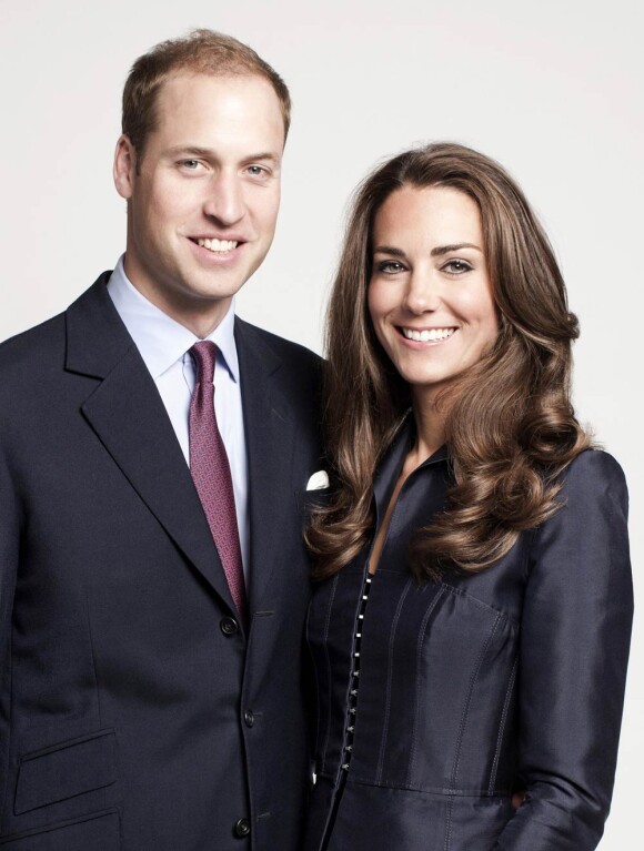 Le prince William et Catherine, duchesse de Cambridge, ont choisi le palais de Kensington comme résidence principale à Londres, a annoncé en novembre 2011 leur service de presse. Ils occuperont les anciens appartements de la défunte princesse Margaret.